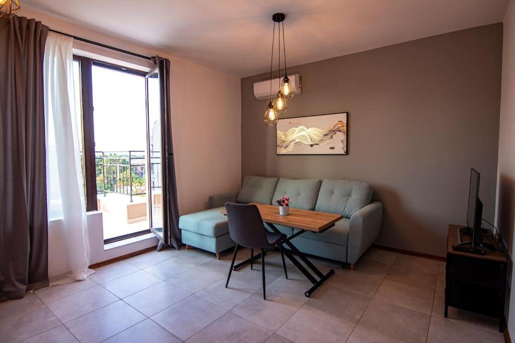 Аpartment With Free Parking Apartment Sofia Exterior photo